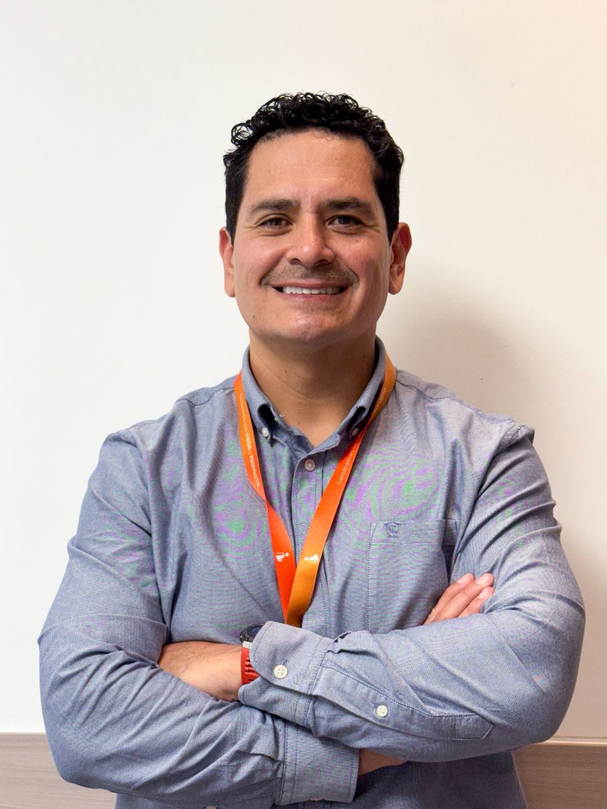 Robert Saldívar, abogado especialista en derecho inmobiliario y propiedad horizontal en Lima